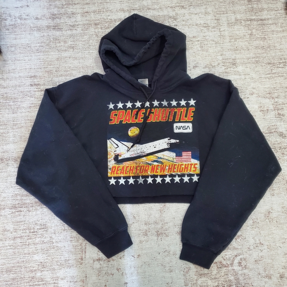 Gildan NASA Crop Hoodie